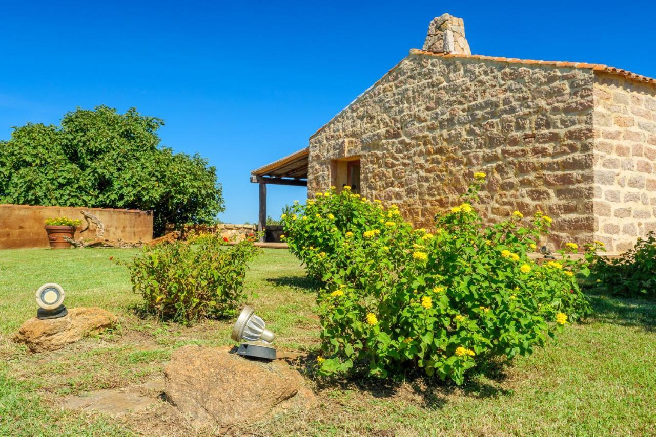 Vila Casa Mare E Monti Cannigione Exteriér fotografie